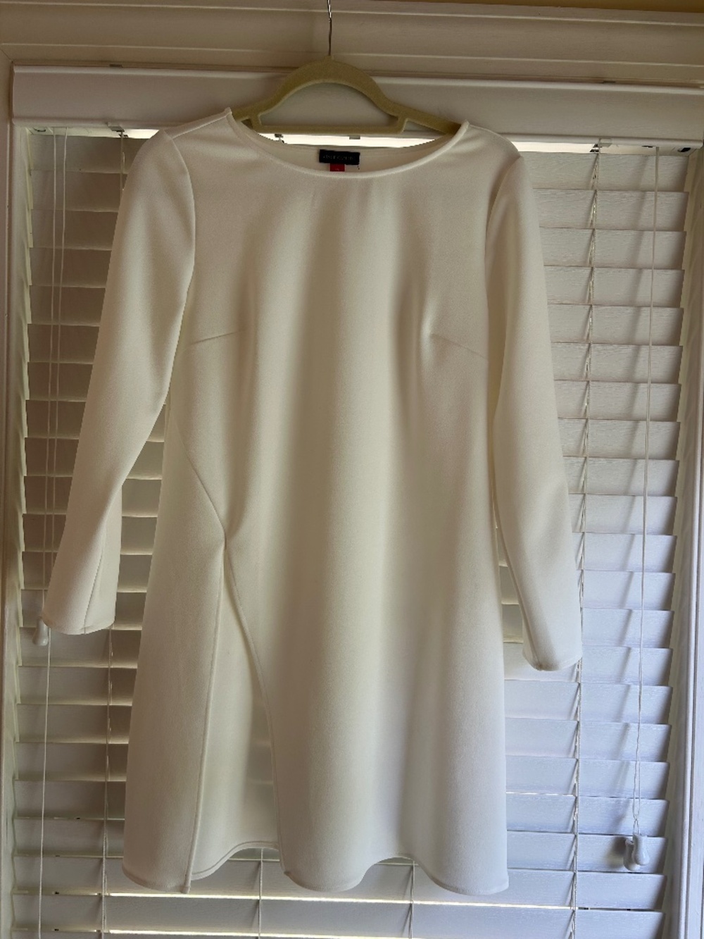 Vince Camuto Women’s Top Shirt or Mini Dress Size XS White